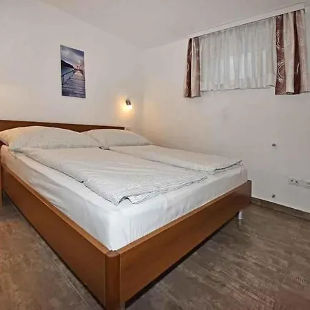 In - Istrien 47152 Apartment *