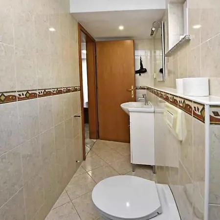 In - Istrien 47152 Apartment *