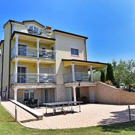 Apartment In - Istrien 47152 Porec